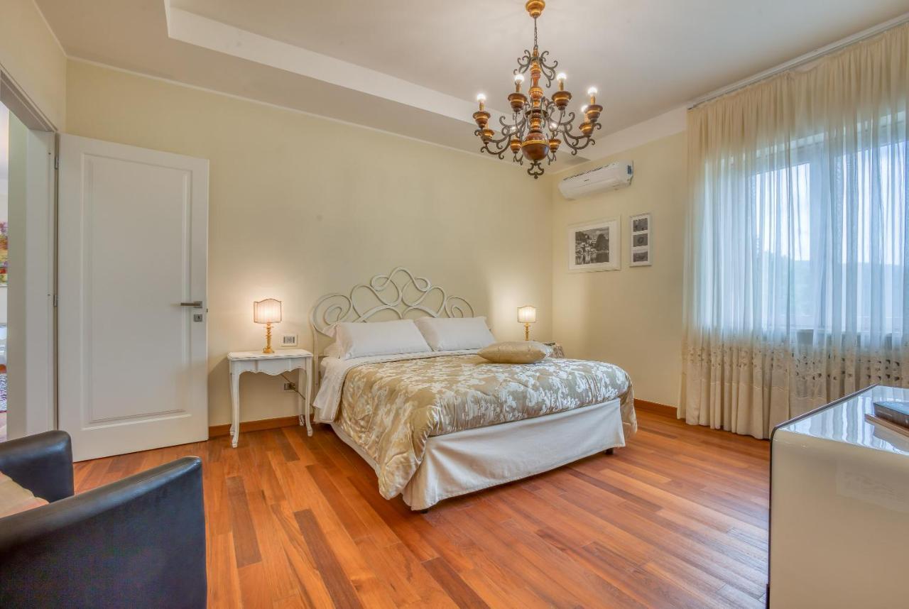 Hotel Villa De Santis Montefranco Екстер'єр фото
