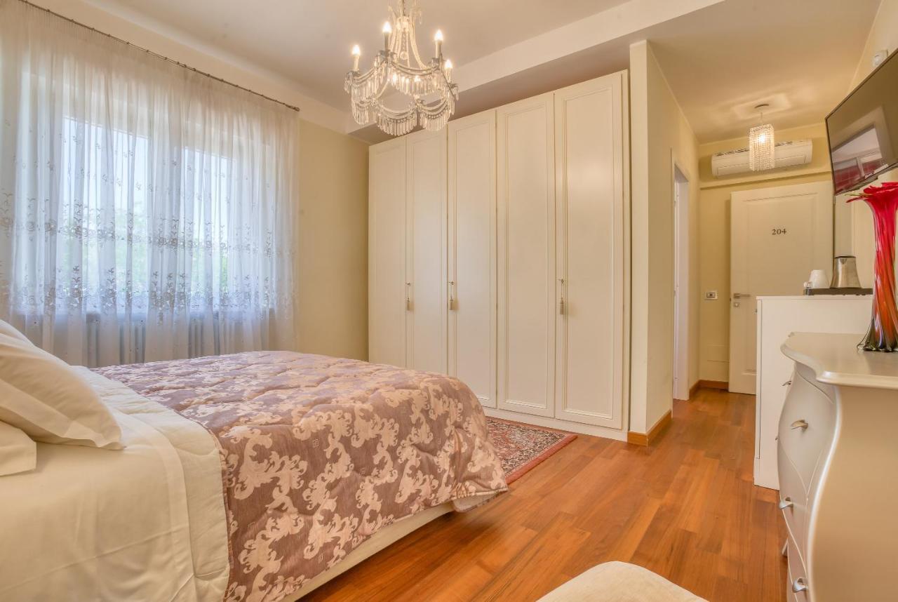 Hotel Villa De Santis Montefranco Екстер'єр фото