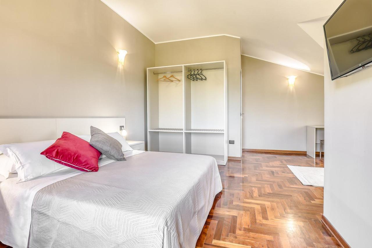 Hotel Villa De Santis Montefranco Екстер'єр фото