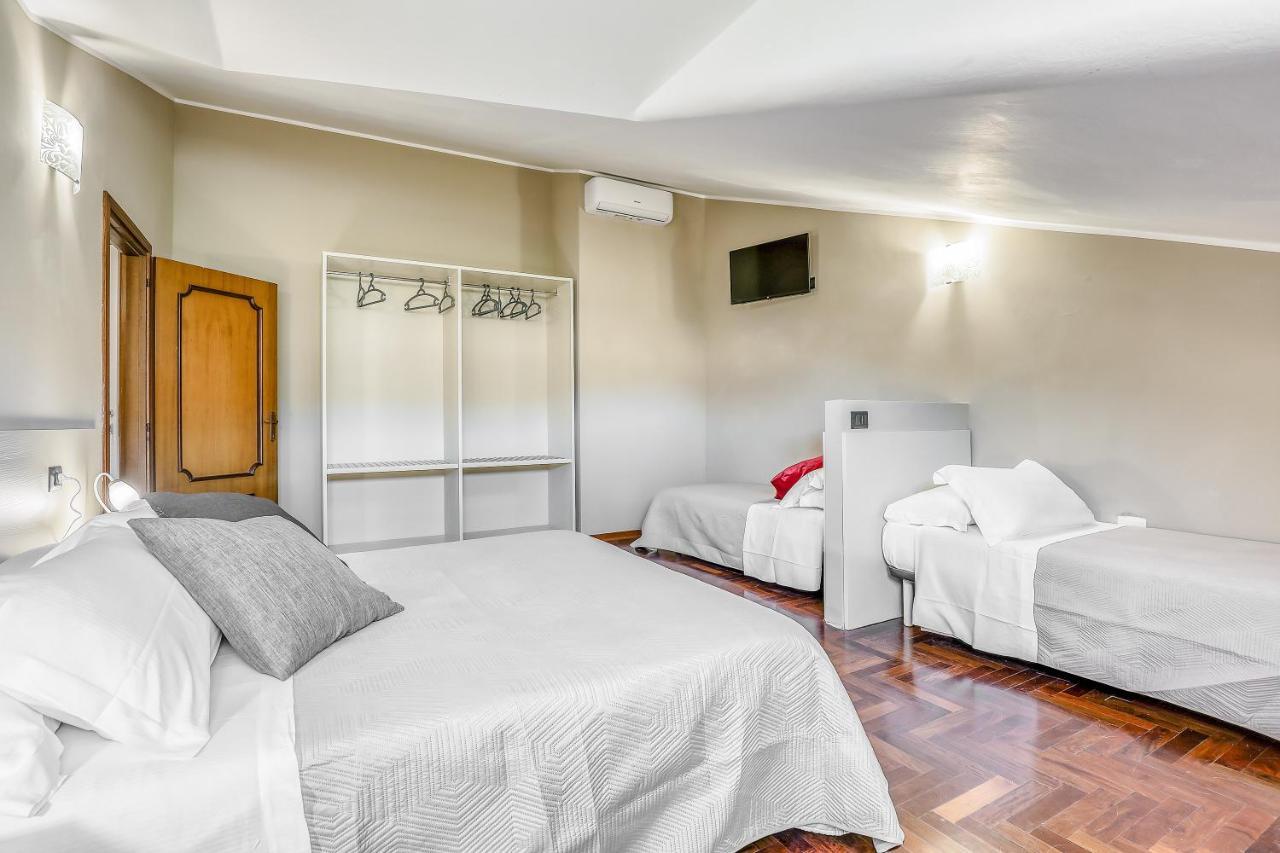 Hotel Villa De Santis Montefranco Екстер'єр фото